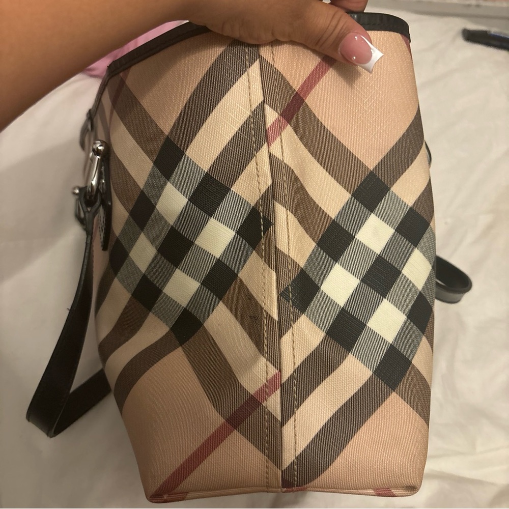 Burberry Nova check bag - Picture 11 of 16